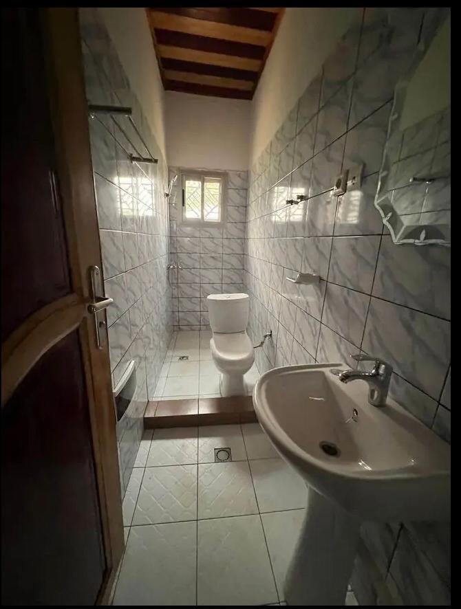 Studio moderne à louer, Etoudi, Yaoundé 
