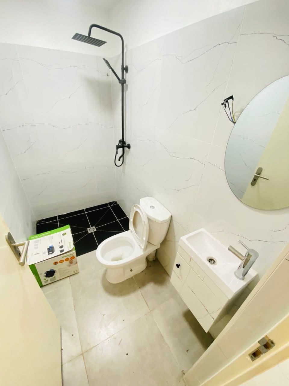 Duplex à Vendre, Ndogbong, Douala