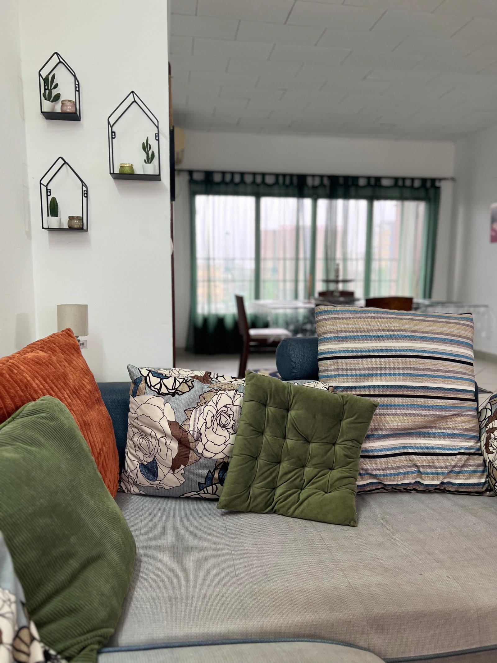 Bonapriso appartement meuble Piscine 2 chambres 