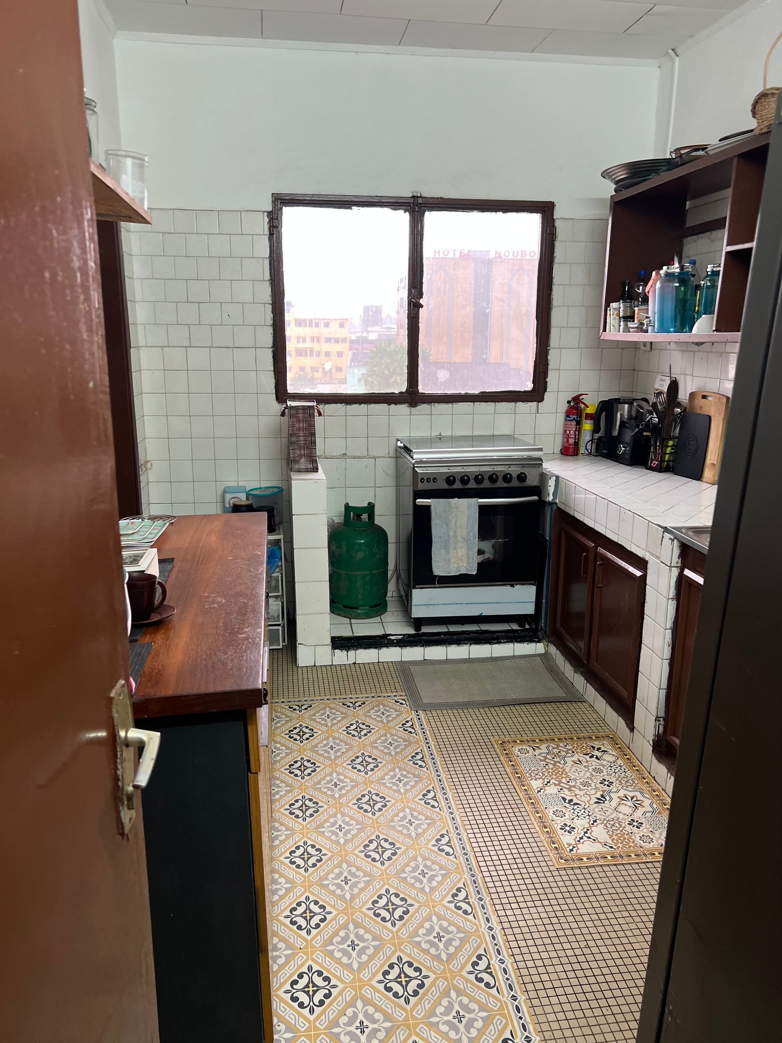Bonapriso appartement meuble Piscine 2 chambres 
