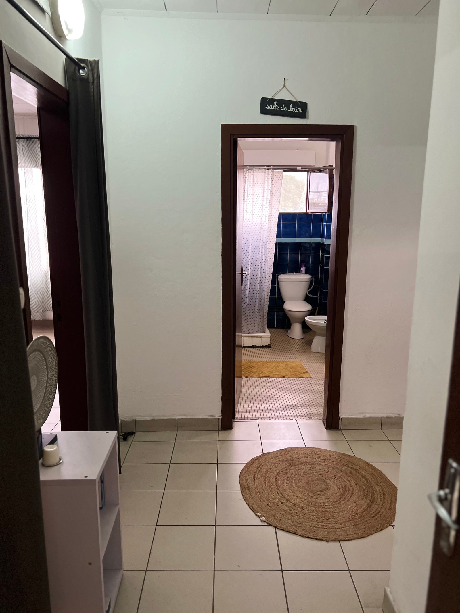 Bonapriso appartement meuble Piscine 2 chambres 