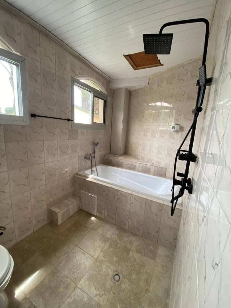Appartement à louer, Bonapriso, Douala 
