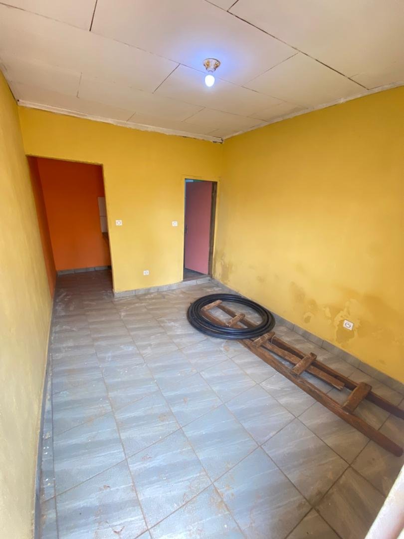 Chambre moderne à louer, Etoug-Ebé, Yaoundé 