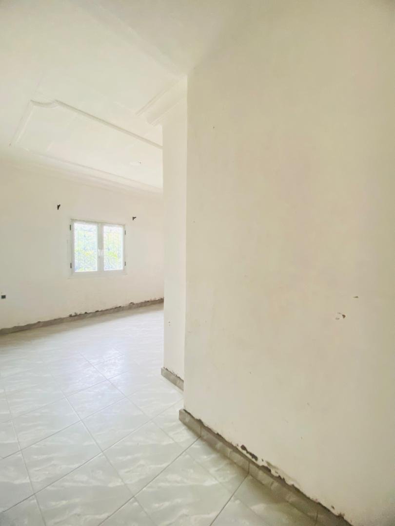 Appartement à louer, Odza, Yaoundé 