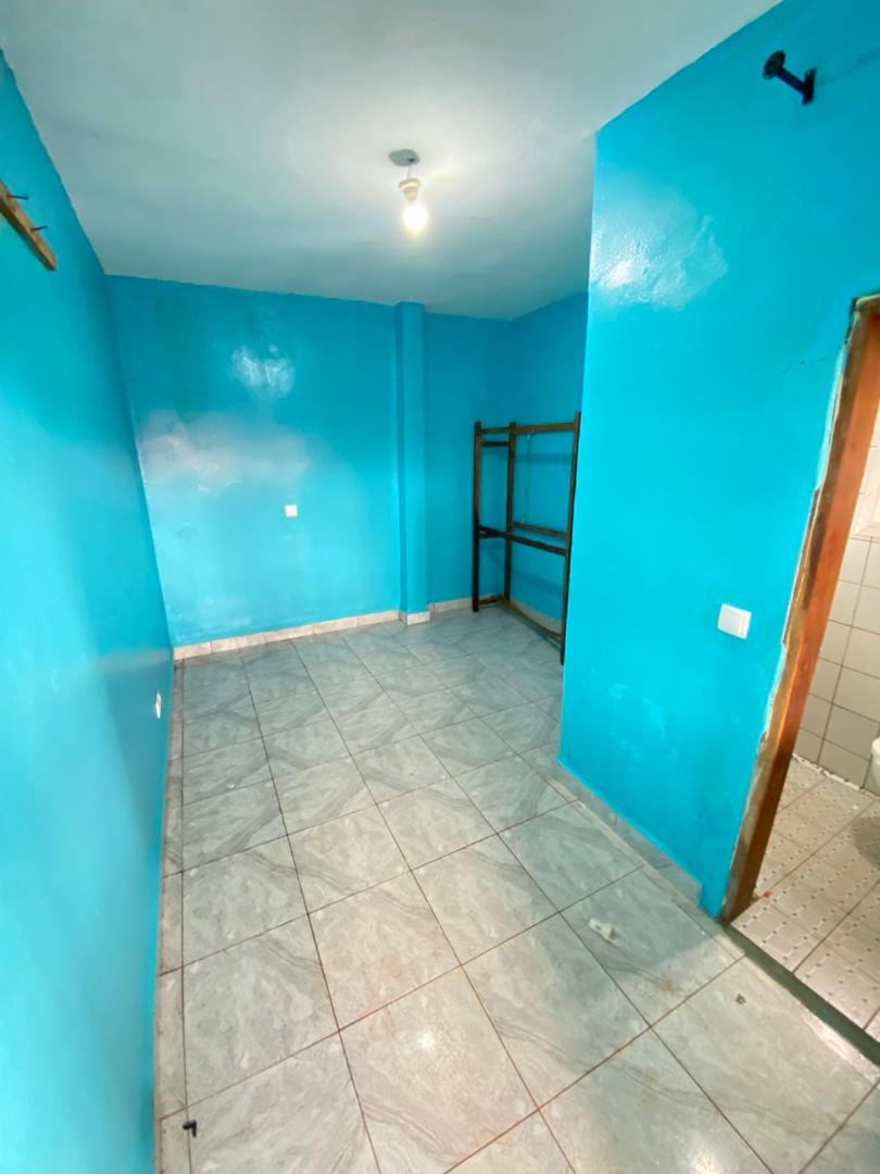 Chambre à louer, Etoug-Ebe, Yaoundé 