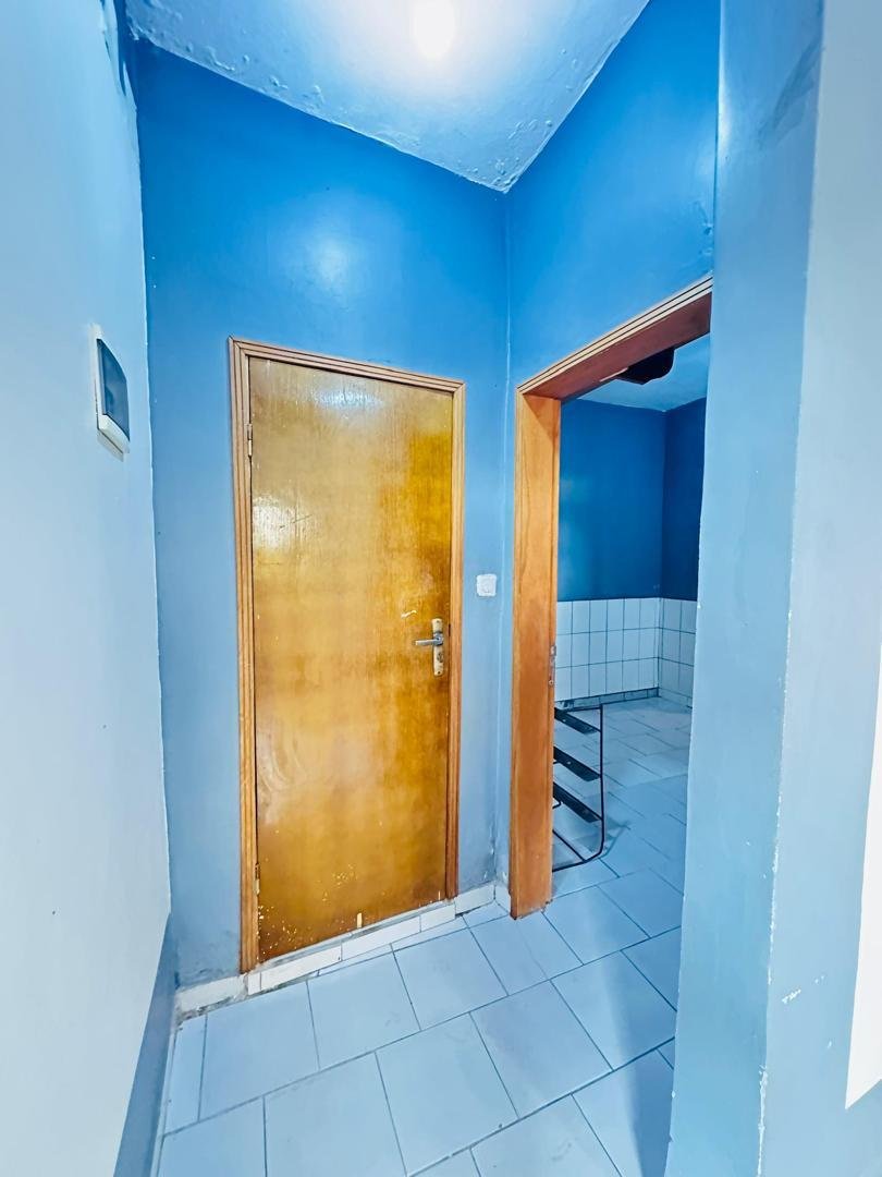 Studio moderne à louer, Obobogo, Yaoundé 