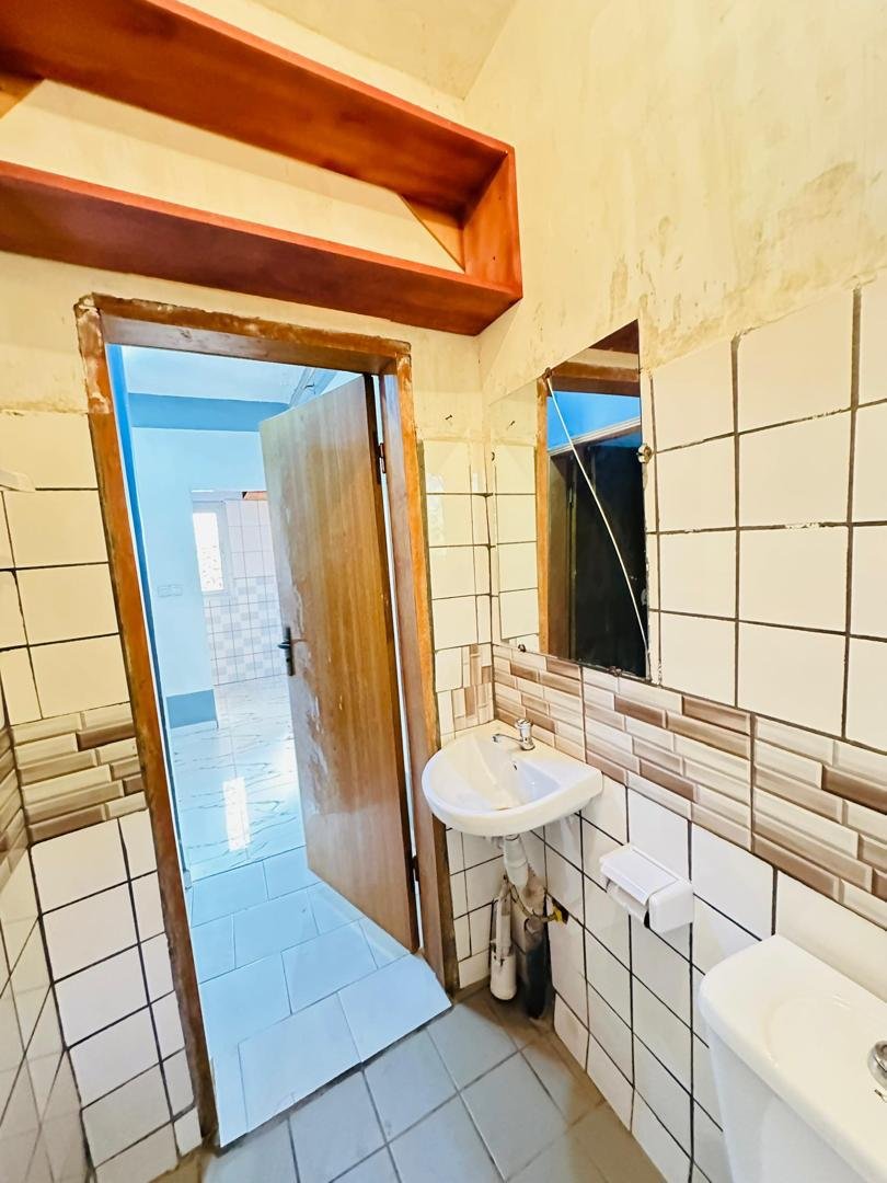 Studio moderne à louer, Obobogo, Yaoundé 