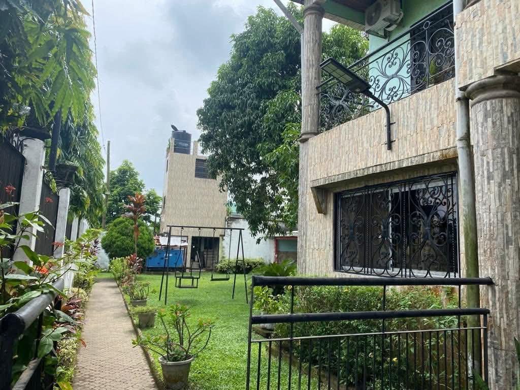 Duplex à vendre, Bonaberi, Douala