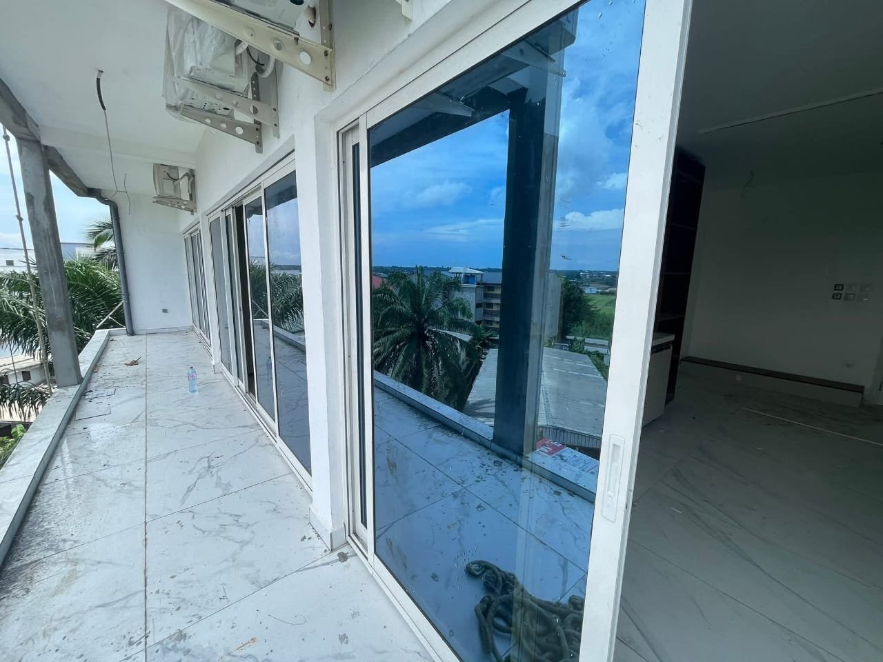 Penthouse à louer, Bonapriso, Douala 