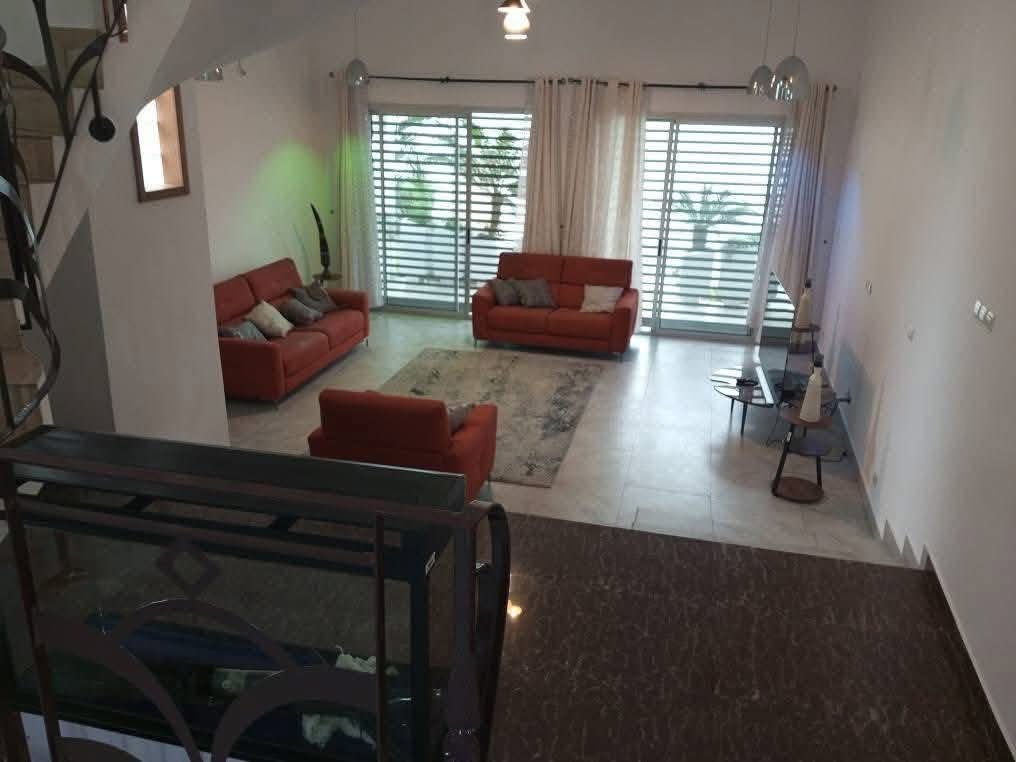  Duplex à louer, Bonapriso, Douala 