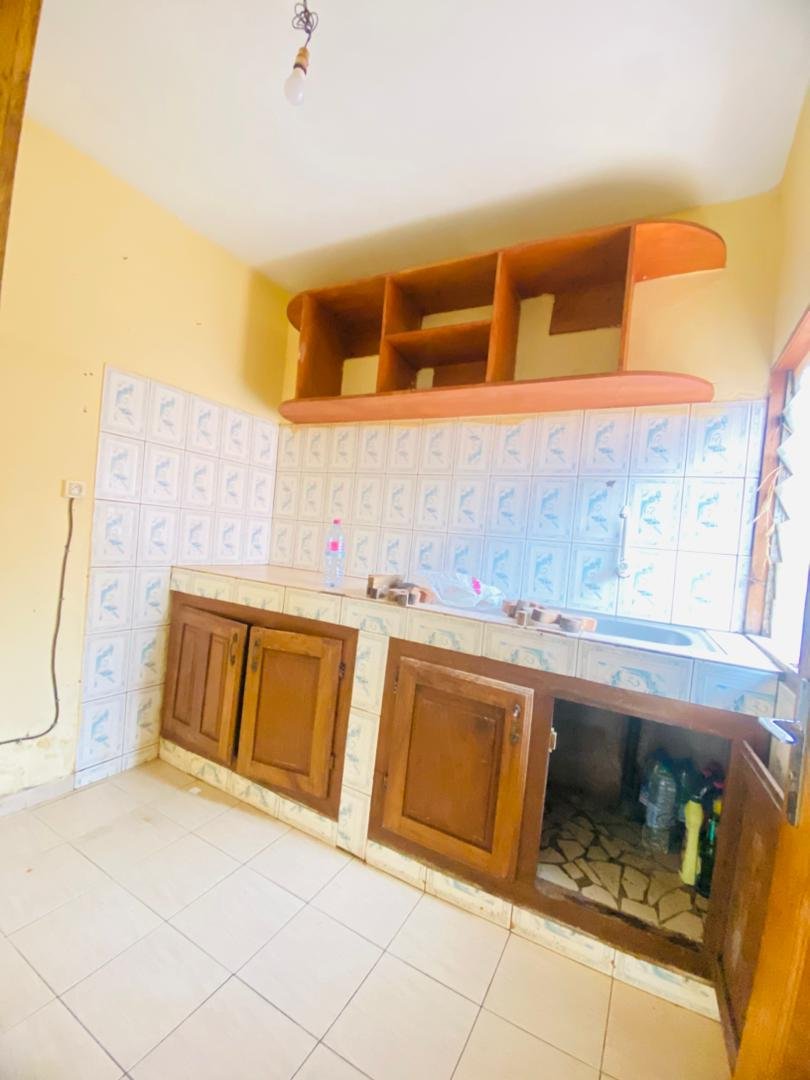 Appartement à louer, Odza, Yaoundé 