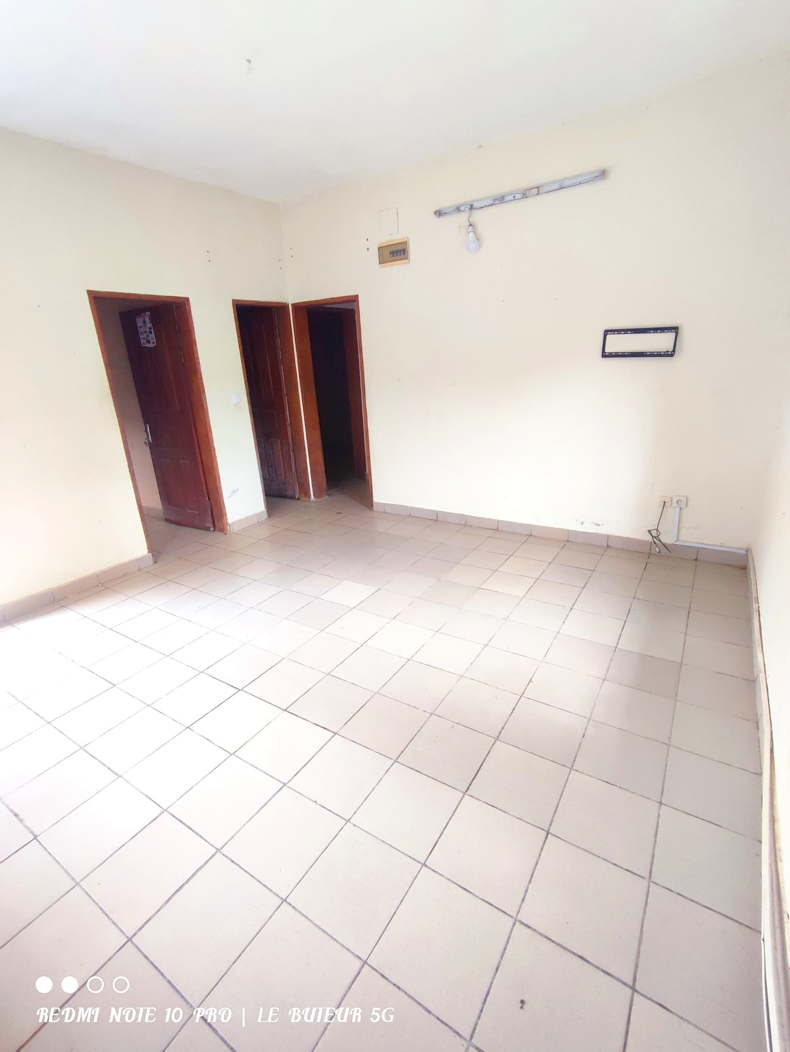 Appartement à louer, PK12, Douala 