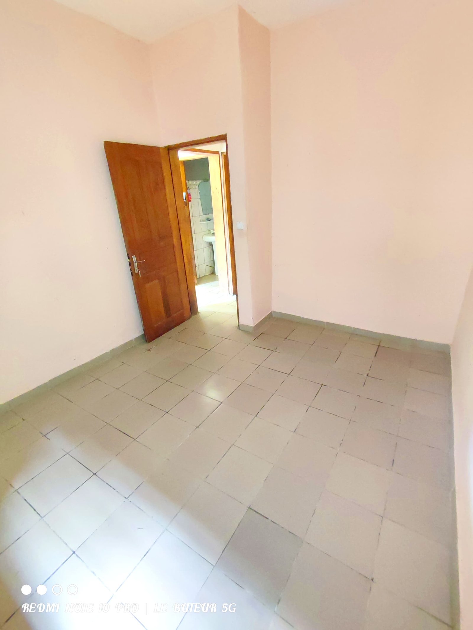 Appartement à louer, PK12, Douala 