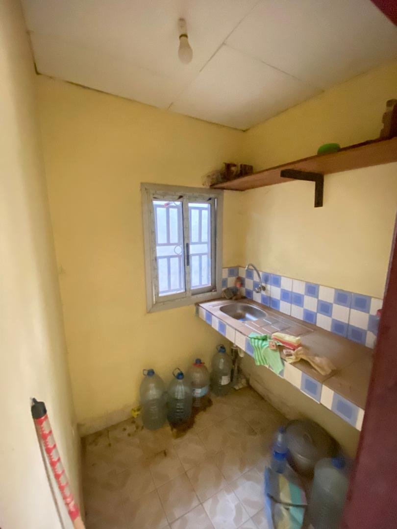 Chambre à louer, Biyemassi, Yaoundé 