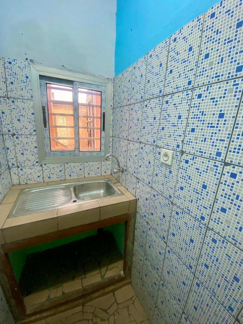 Studio moderne à louer, Damas, Yaoundé 
