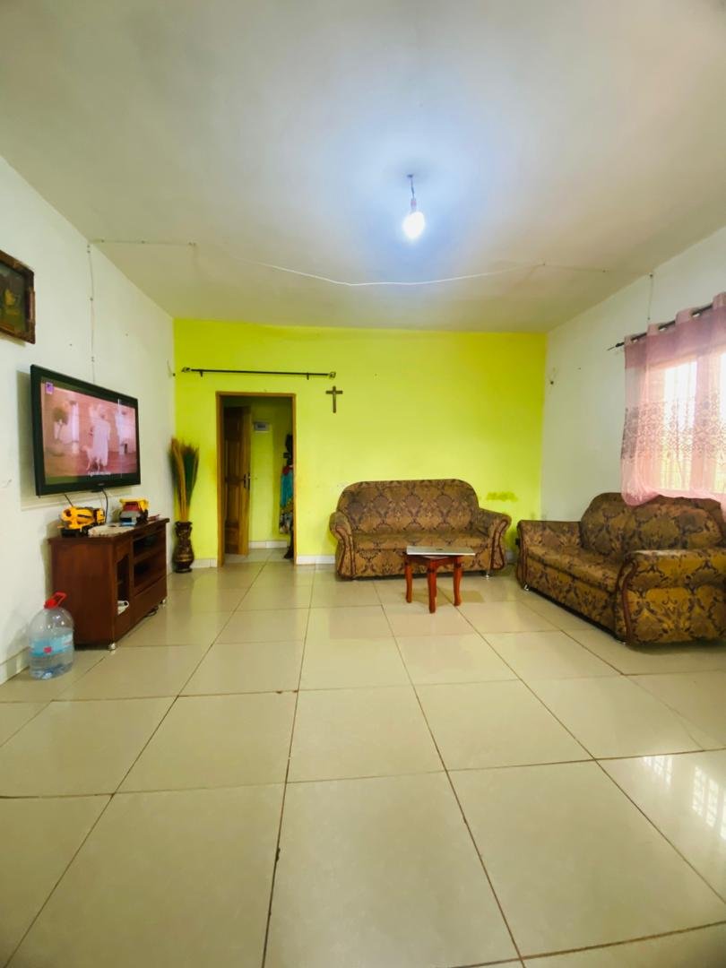 Appartement à louer, Odza, Yaoundé 