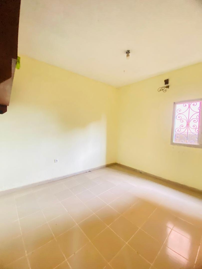 Appartement à louer, Odza, Yaoundé 