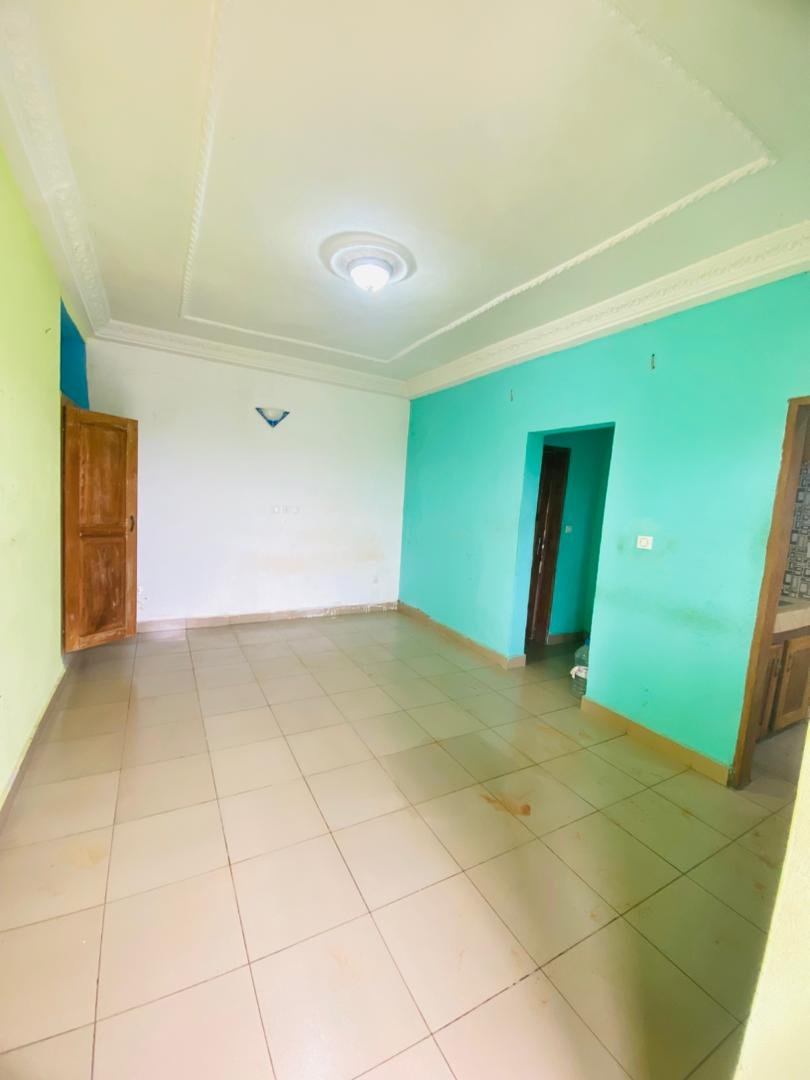 Chambre moderne  à louer, Odza, Yaoundé 