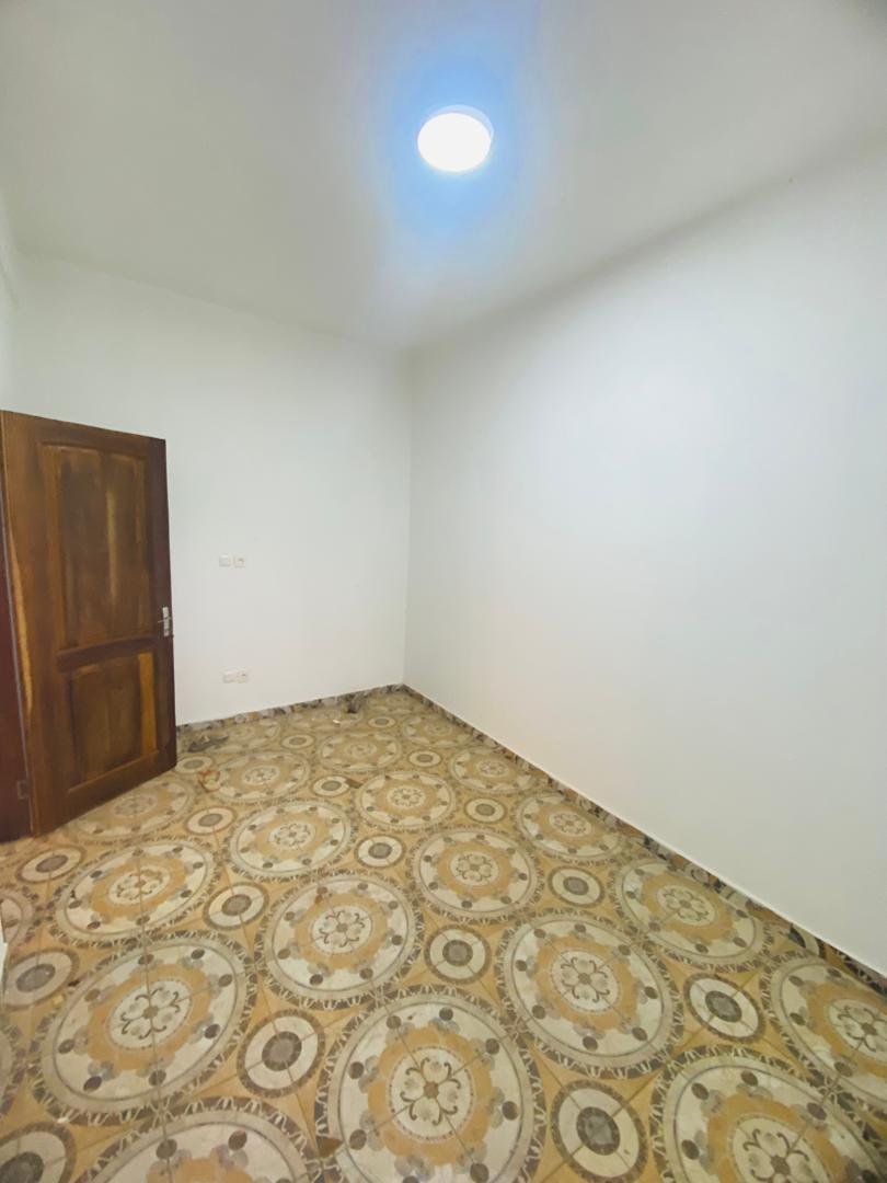 Studio moderne à louer, Odza, Yaoundé 