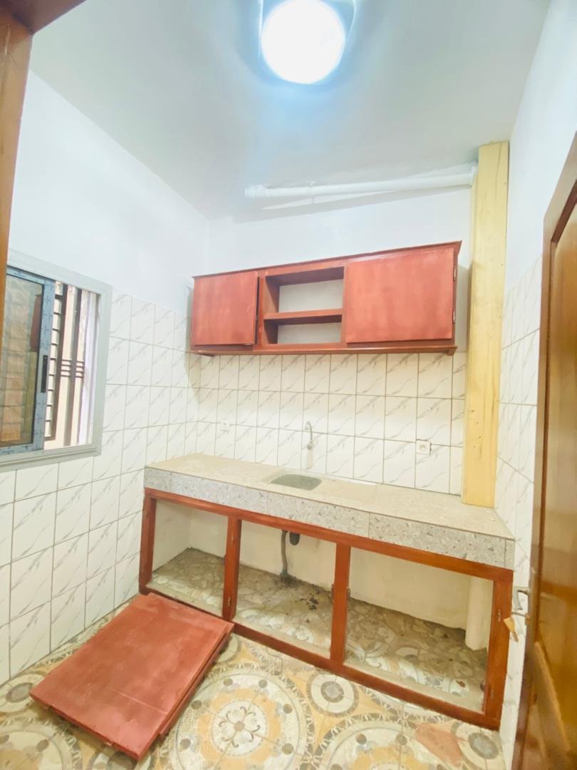 Studio moderne à louer, Odza, Yaoundé 