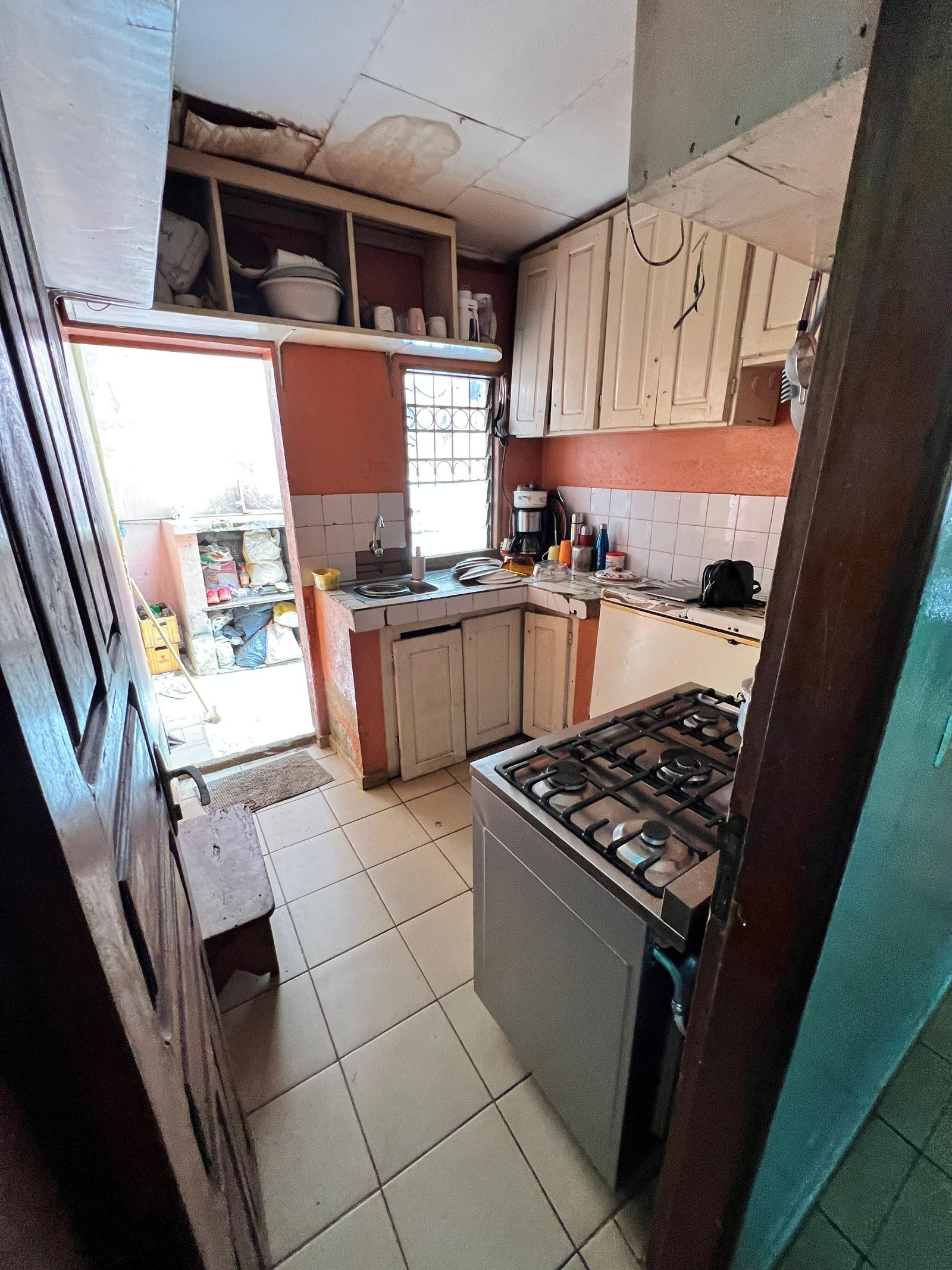 Appartement à louer, Efoulan, Yaoundé 