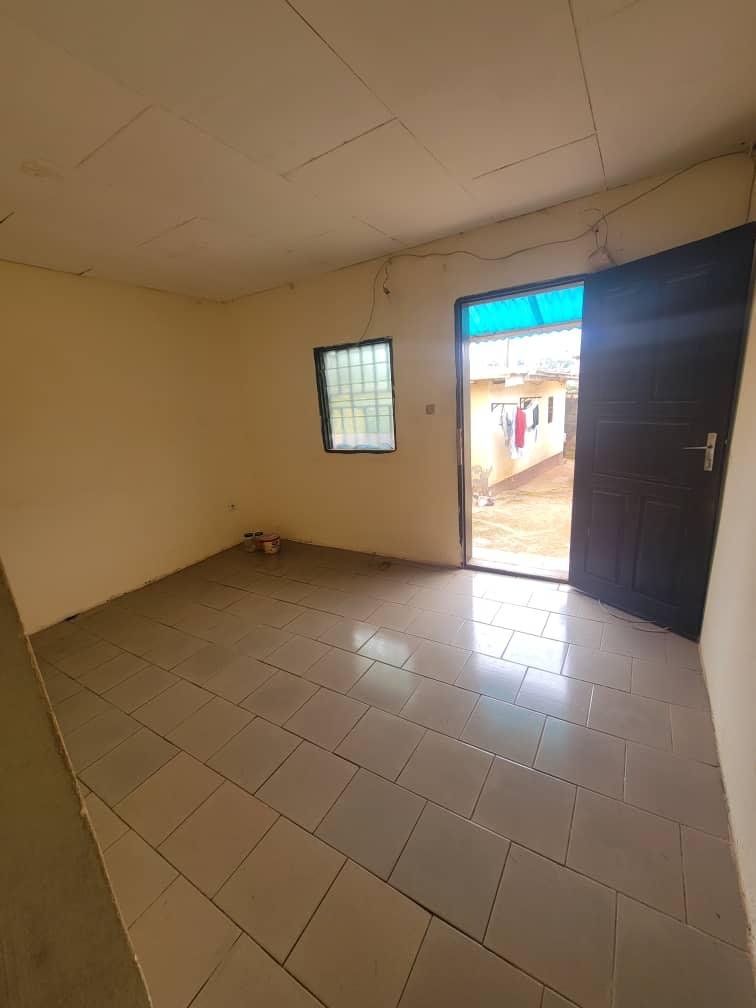 Studio moderne à louer, Omnisport, Yaoundé  