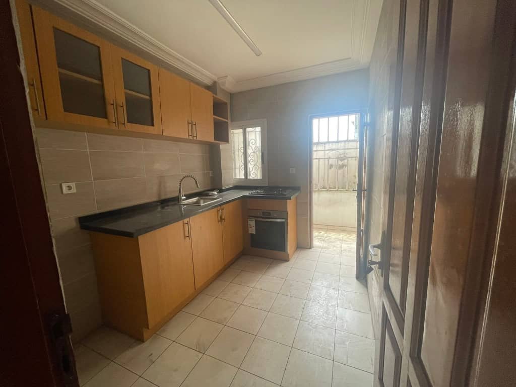 Appartement à  louer, Bonapriso, Douala 