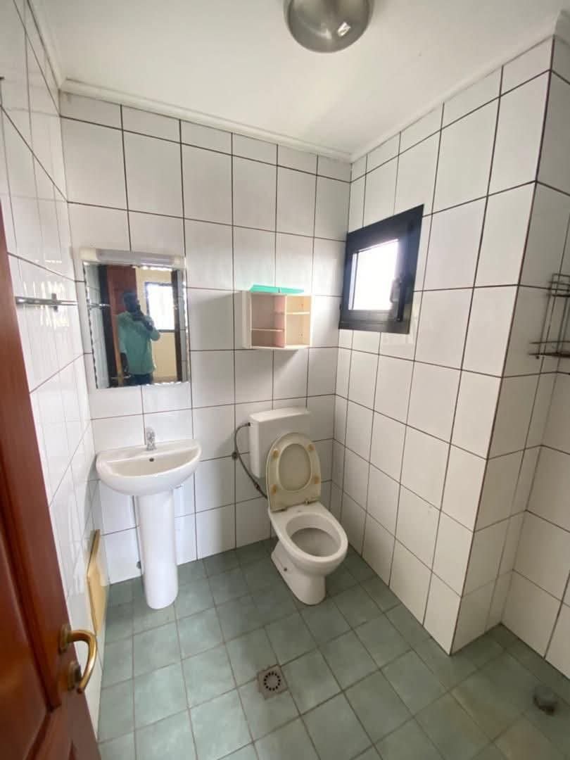 Appartement à louer, Bonamoussadi, Douala 
