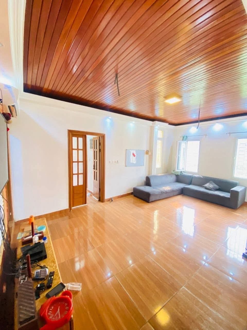 Duplex à louer, Bonapriso, Douala 