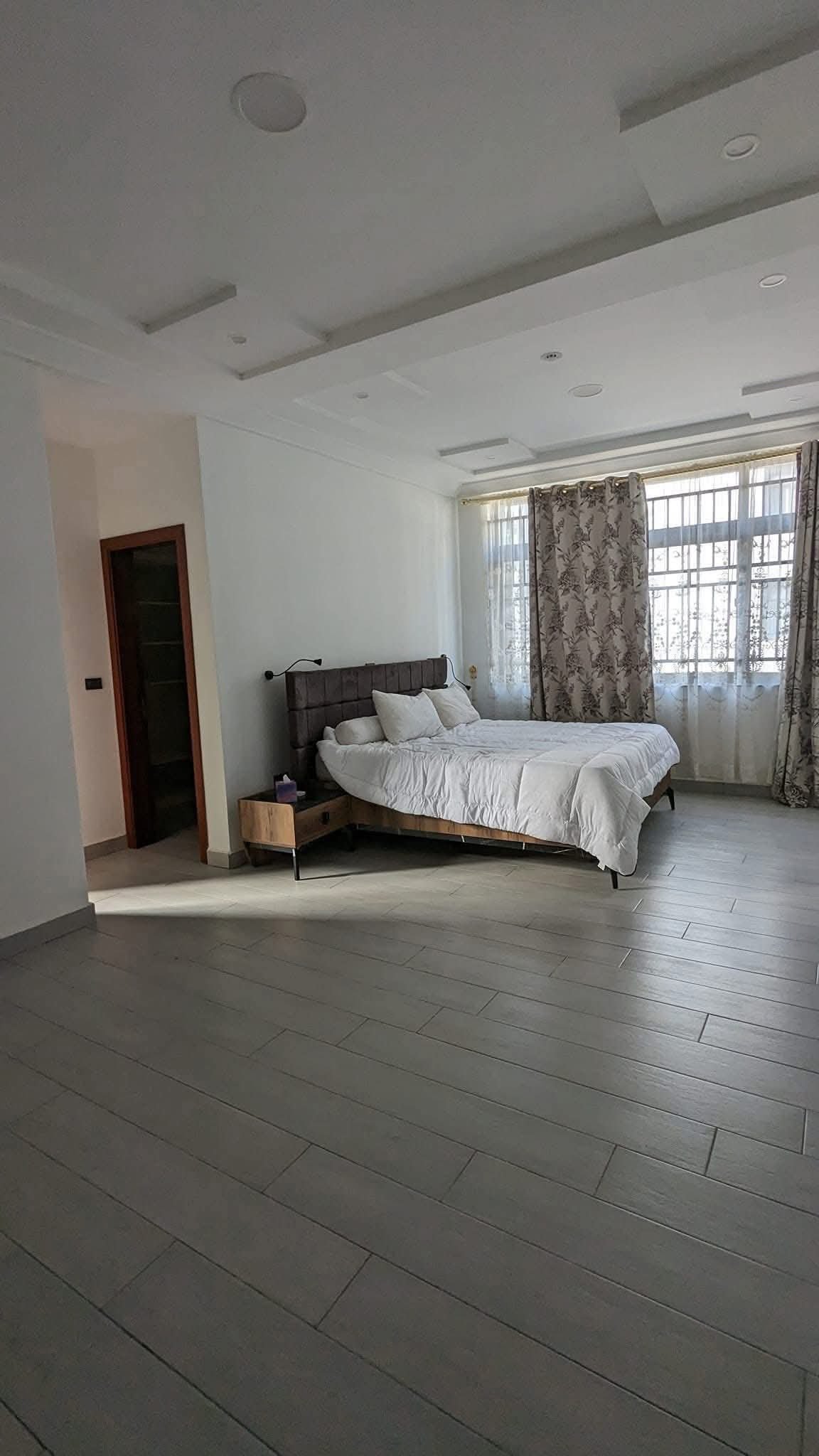 Appartement à louer, Bastos, Yaoundé 