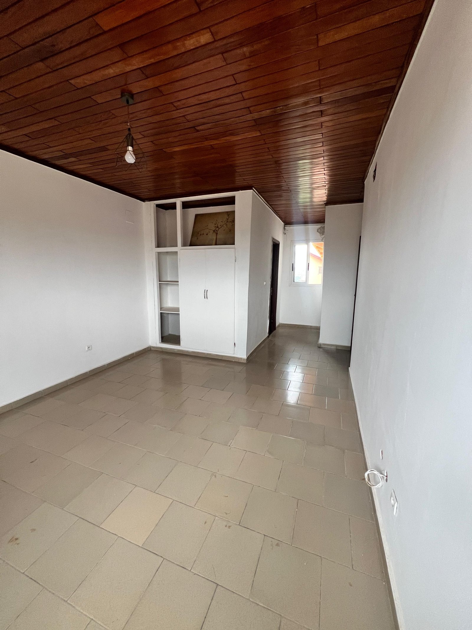 Appartement moderne à louer, Odza, Yaoundé 