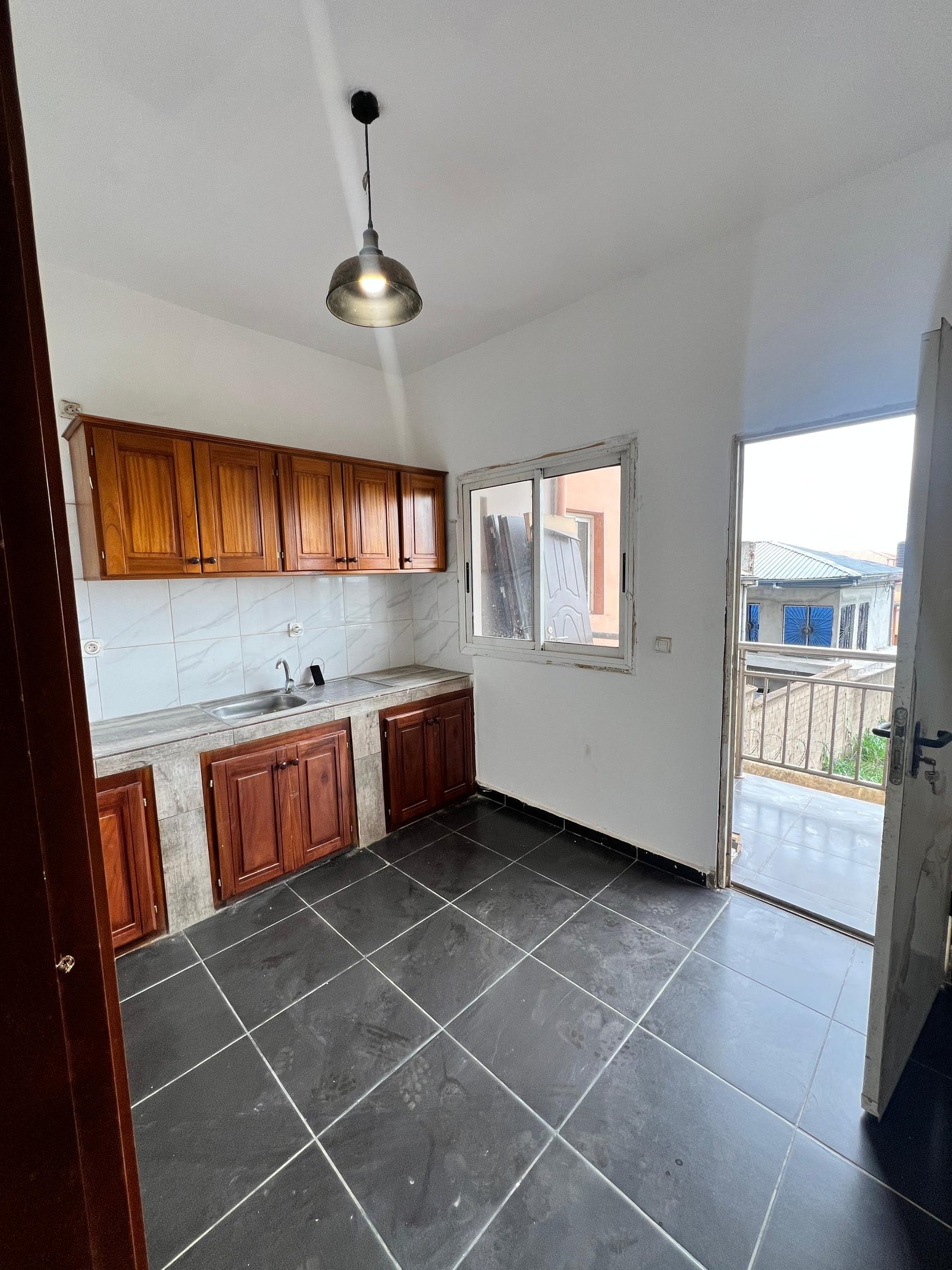 Appartement moderne à louer, Odza, Yaoundé 
