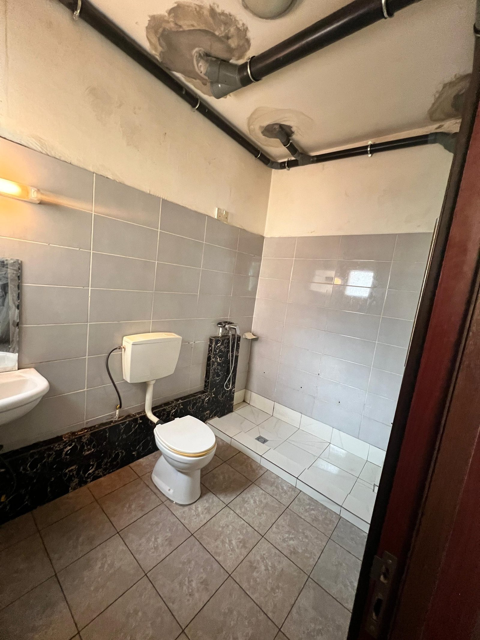 Appartement moderne à louer, Odza, Yaoundé 