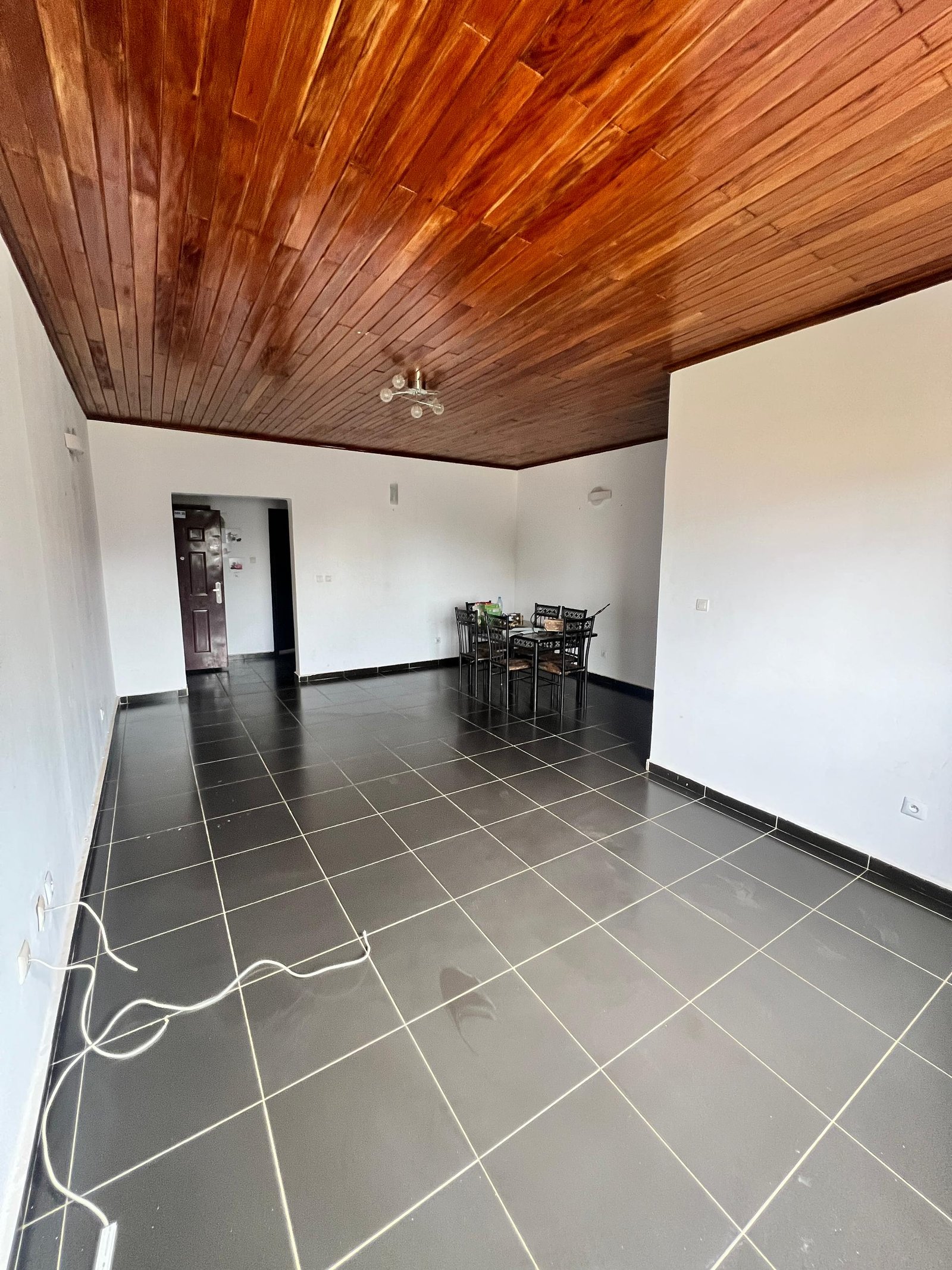 Appartement moderne à louer, Odza, Yaoundé 