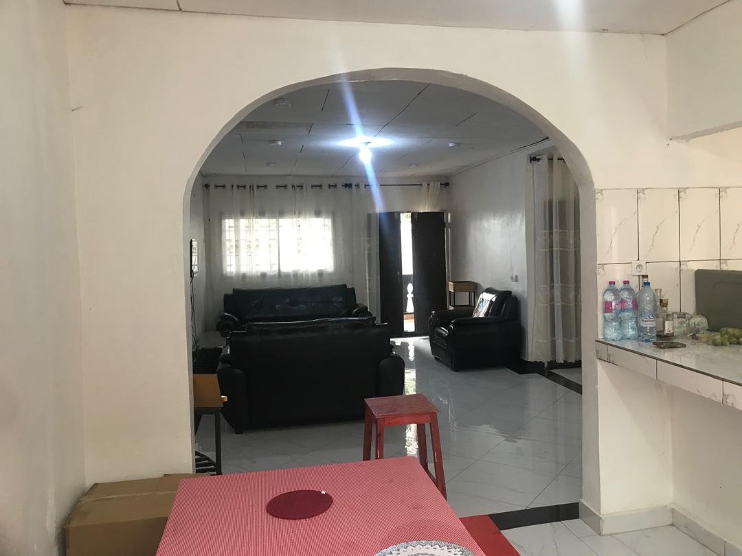 Studio meublé à louer, Nkolbisson, Yaoundé 