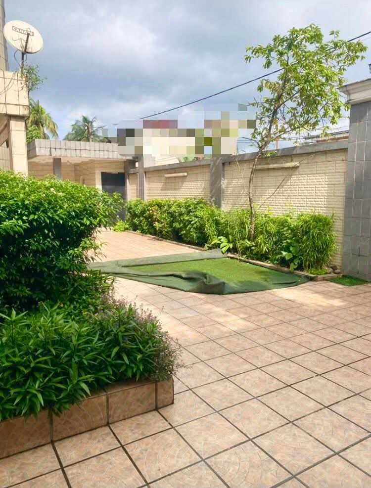 Appartement à louer, Bonamoussadi, Douala 