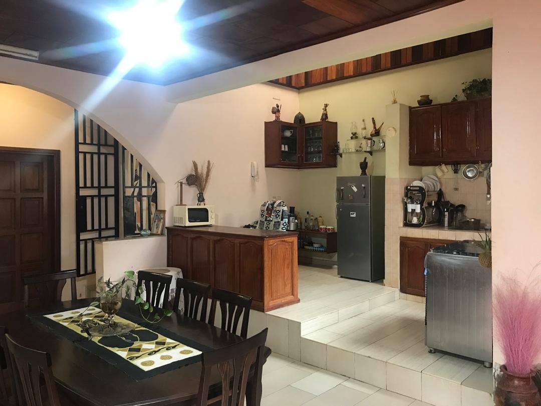 Villa meublée à louer, Nkolbisson, Yaoundé 