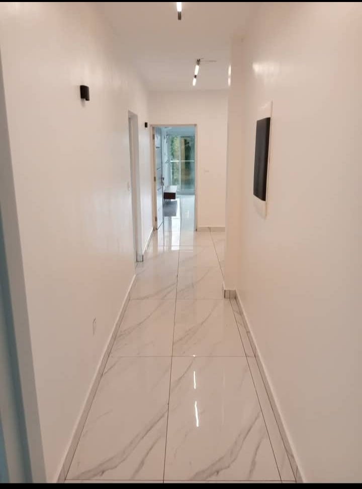Magnifique penthouse a louer a Bonapriso 