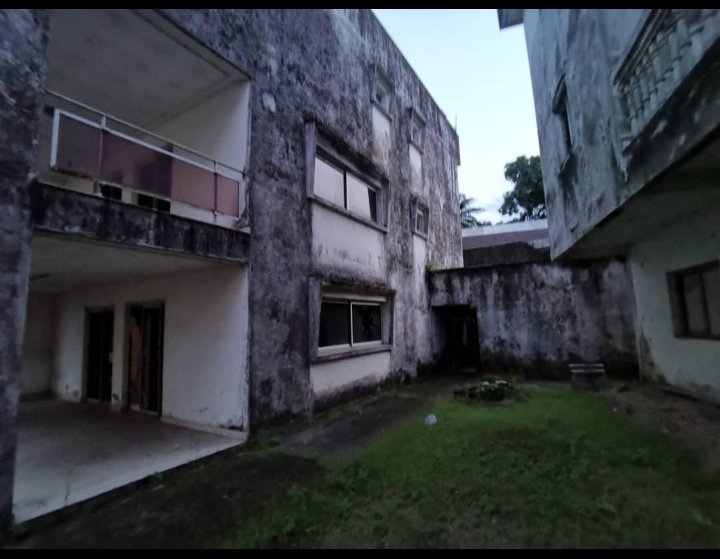 TERRAIN BÂTI TITRÉ À VENDRE A BONANJO 