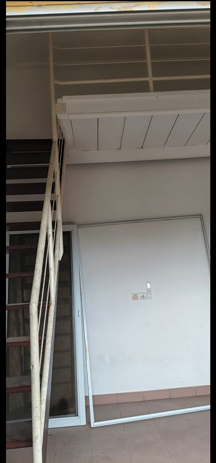 Appartement moderne de 4 chambres a Bonapriso 