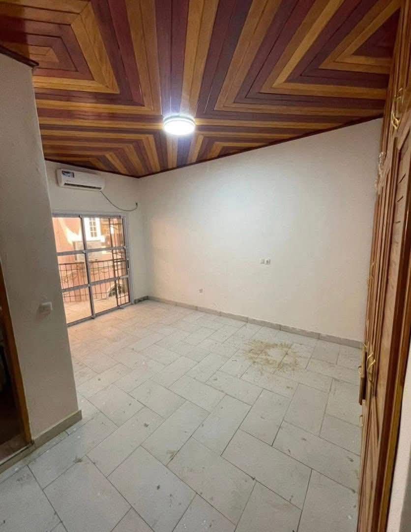 Appartement à louer, Logpom, Douala 