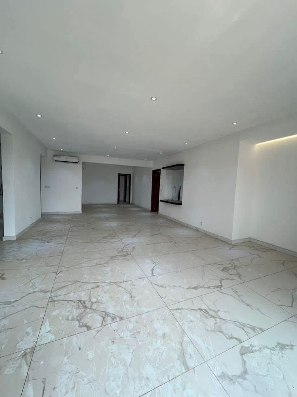 Appartement à louer, Bonadiwoto, Douala 