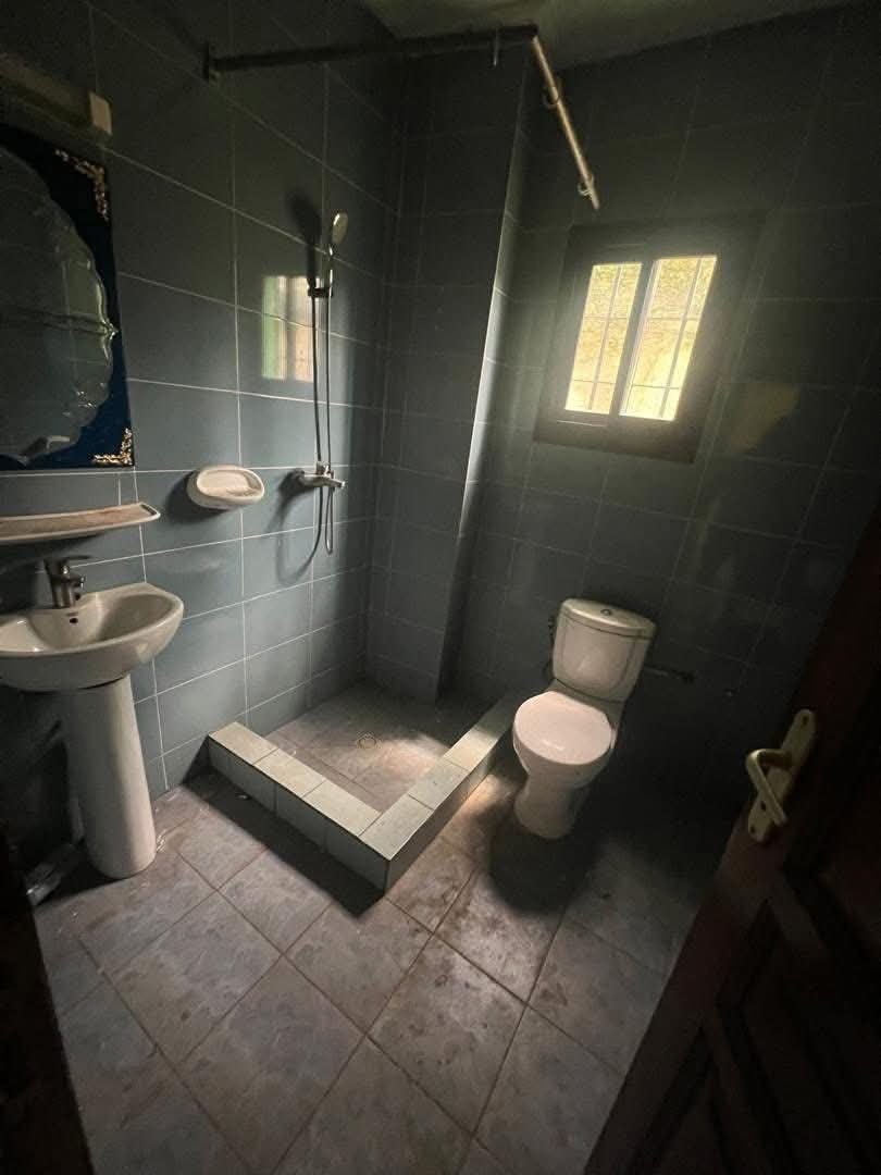 Duplex  à louer, Bonapriso, Douala 