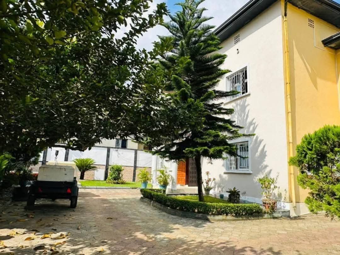 Duplex à vendre, Yassa, Douala  