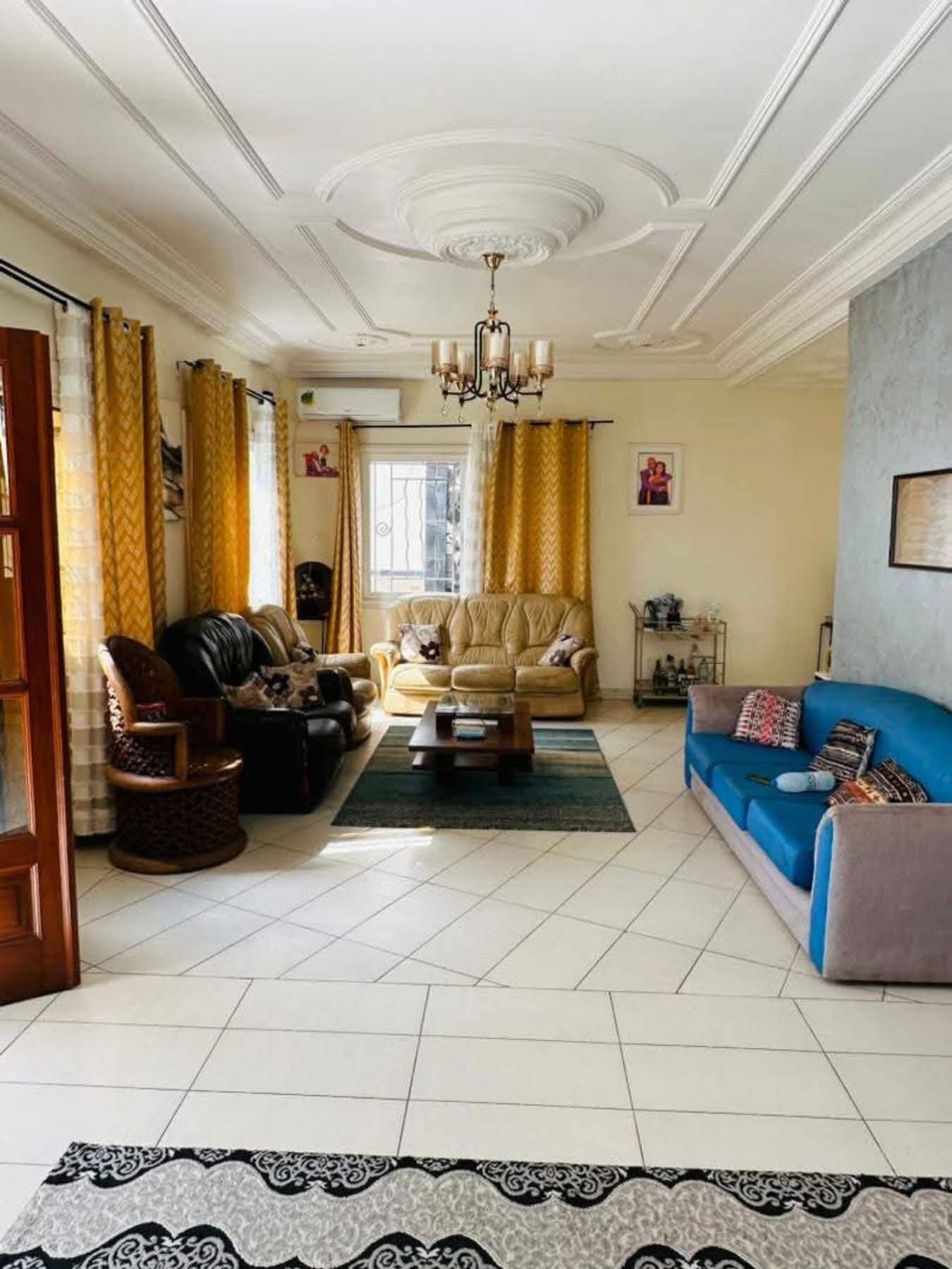 Duplex à vendre, Yassa, Douala  