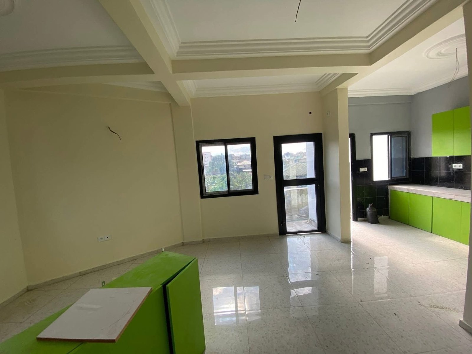 Studio à louer, Logpom, Douala 