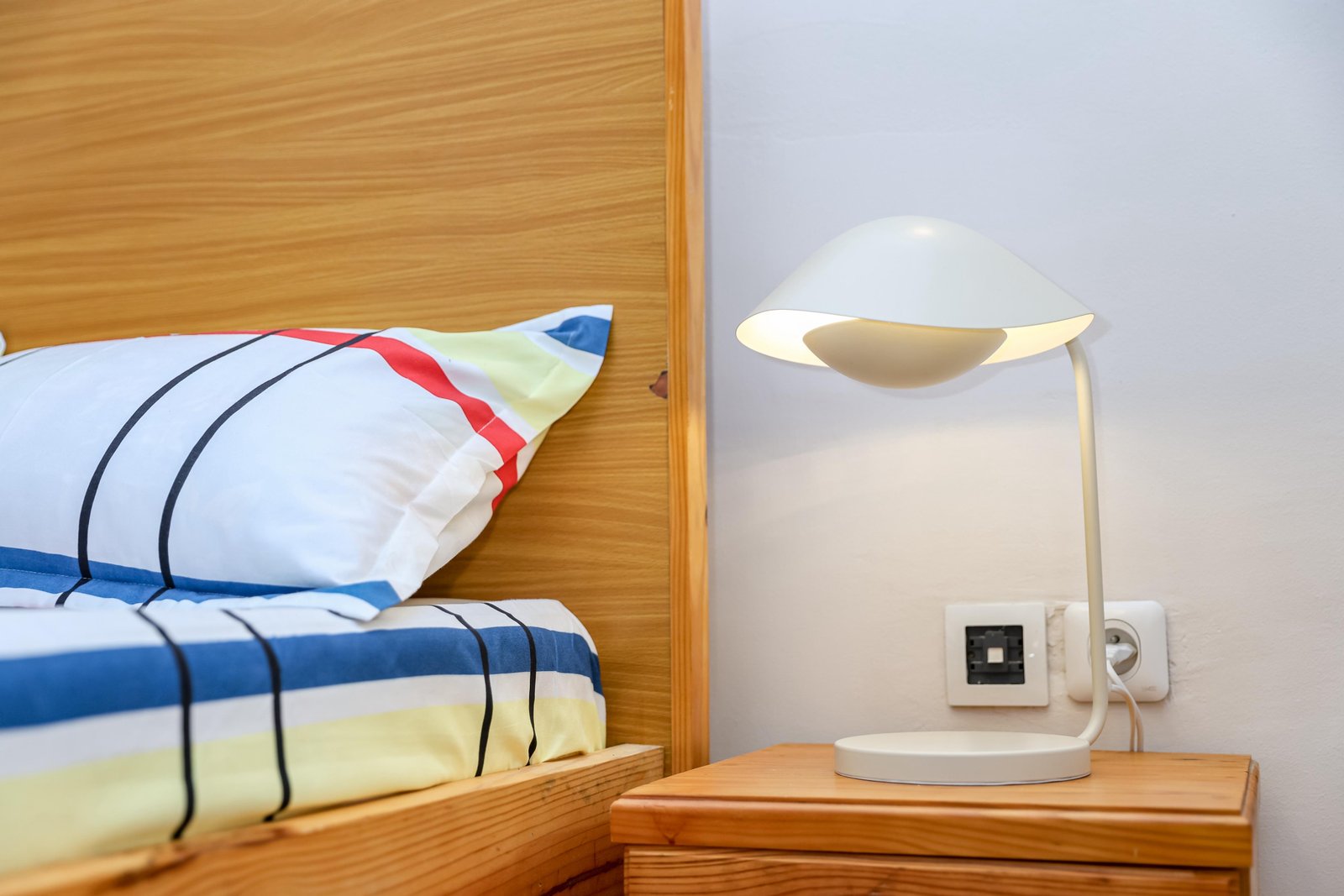 🌟 T2 Meublé Haut Standing – Bonamoussadi 📍 Hôtel Plaza, à côté du Glacier Moderne – Douala