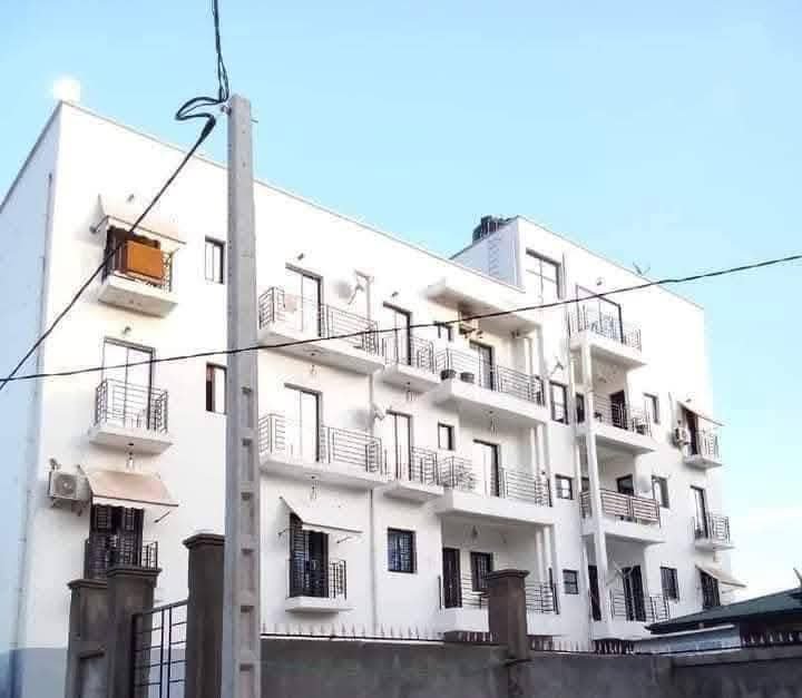 Studio meublé à Bata Nlongkak Yaoundé 