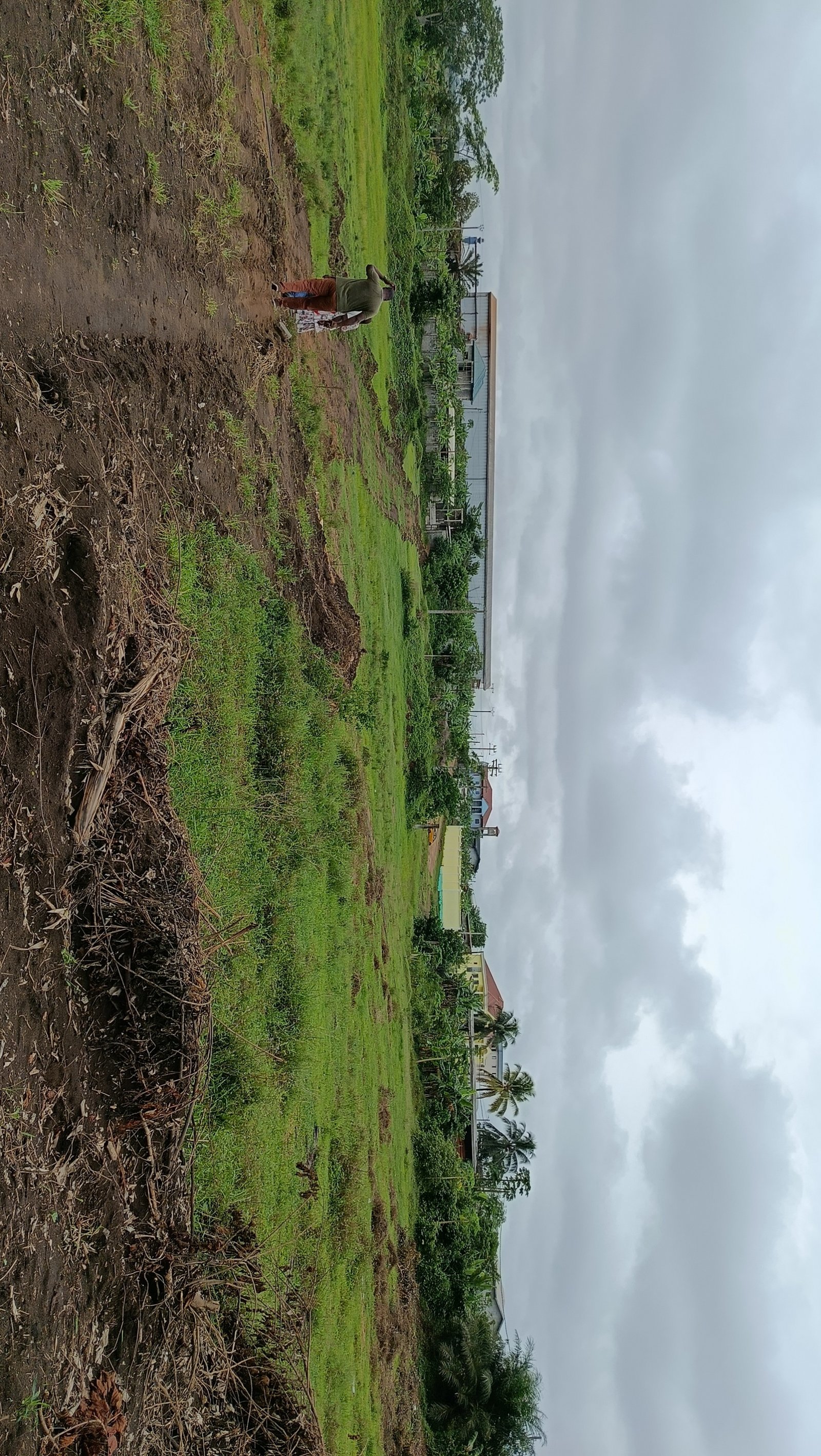 Terrain titré à vendre à yassa derrière deuxième blessing 